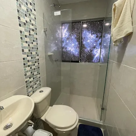 Apto Amplio Con Piscina 3 Hab A Pasos Del Mar Apartamento