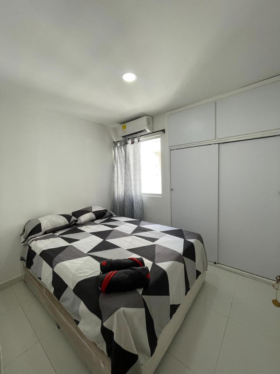 Apartamento Apto Amplio Con Piscina 3 Hab A Pasos Del Mar