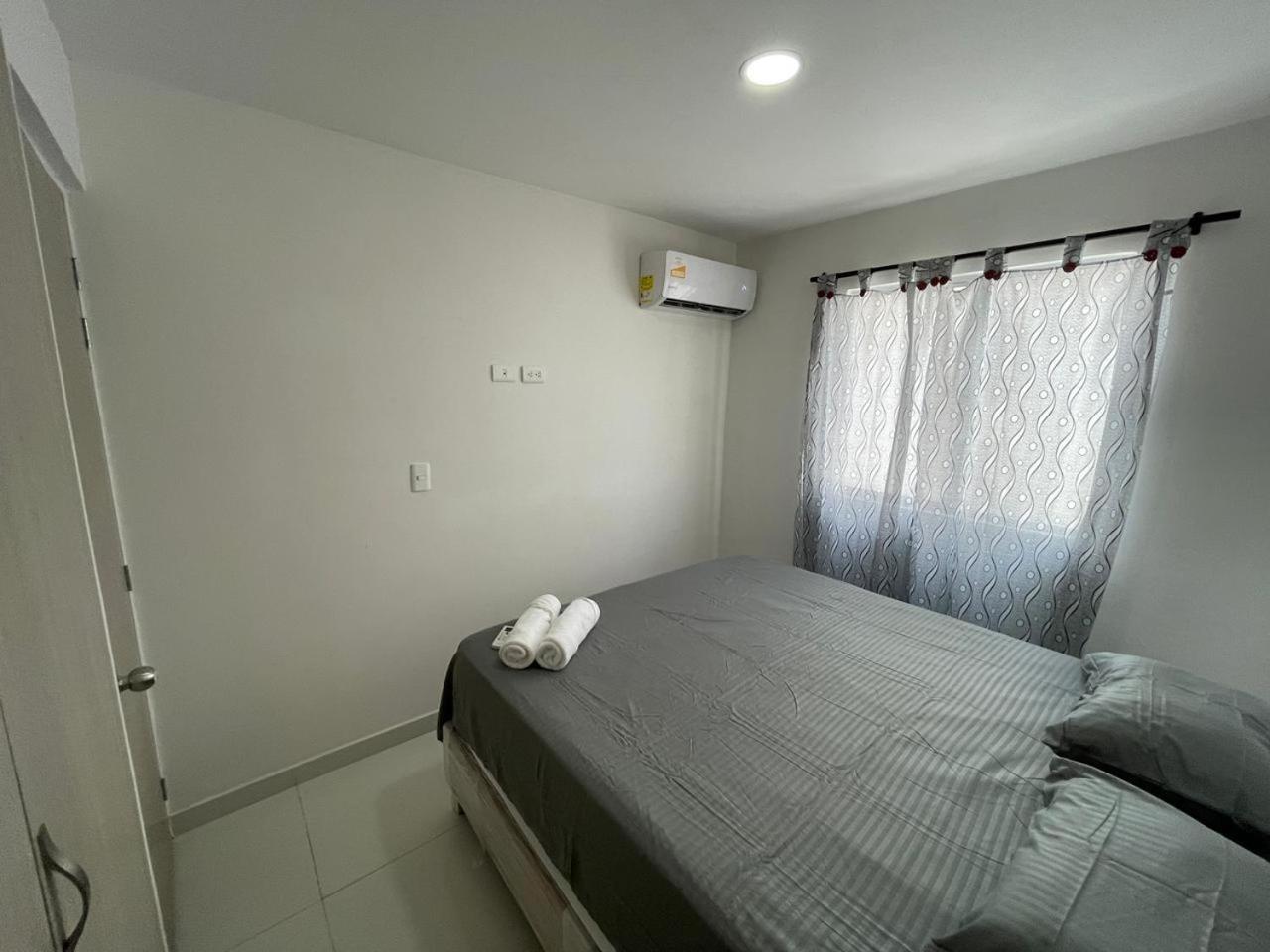 Apto Amplio Con Piscina 3 Hab A Pasos Del Mar